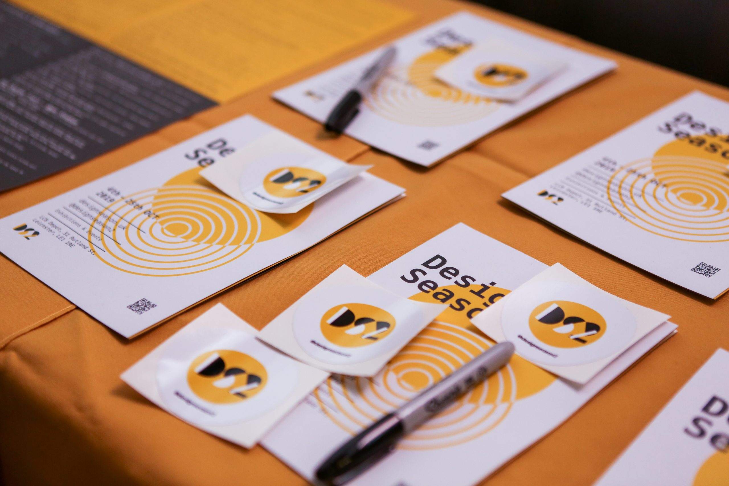 design-season-leicester-stationary